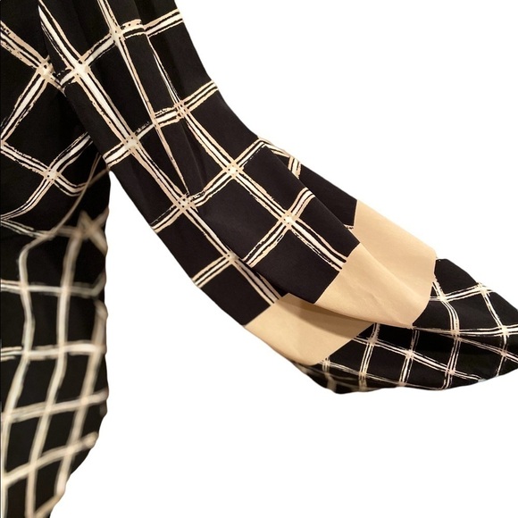 𝅺ALFANI Dressy Top - Picture 5 of 8